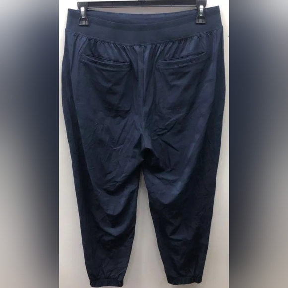 Athleta Textured Ankle Navy Work Pants Joggers Size 14 MSRP $99 - Picture 2 of 7